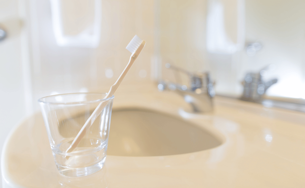 矯正中の外出先での歯磨きについてまとめ